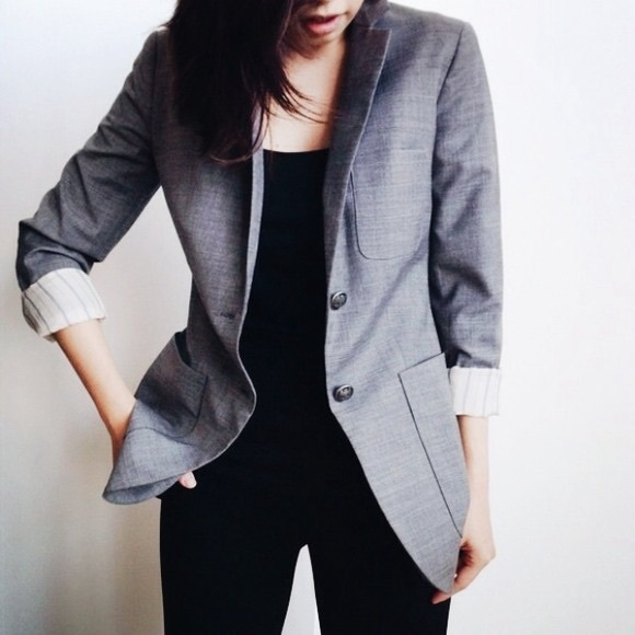 Aritzia Talula Blazer - Picture 2 of 2